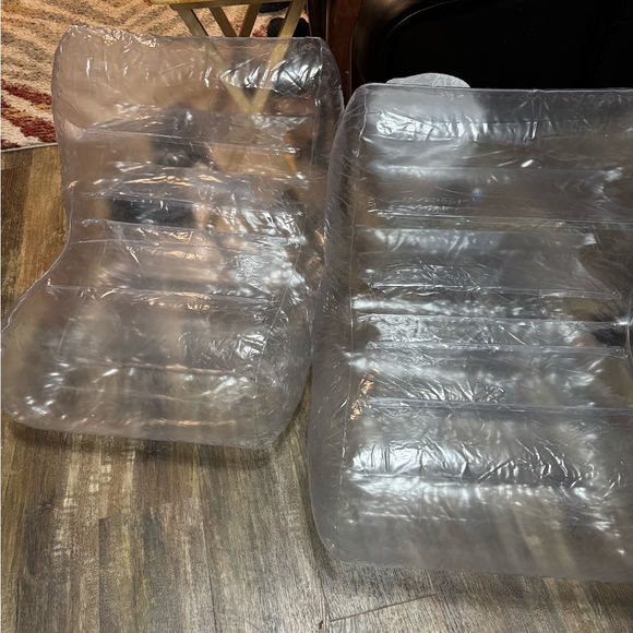 Transparent Inflatable Chairs - Picture 1 of 6